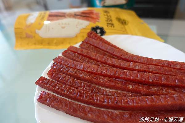 [團購美食] 黑橋牌 條子肉乾 ~ 厚切0.5cm，超方便免