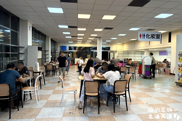 [宜蘭美食] 玉里橋頭臭豆腐-礁溪店 ~ 酥脆臭豆腐加上滿滿泡菜和蘿蔔絲，花蓮臭豆腐名店在宜蘭也可以吃到囉!