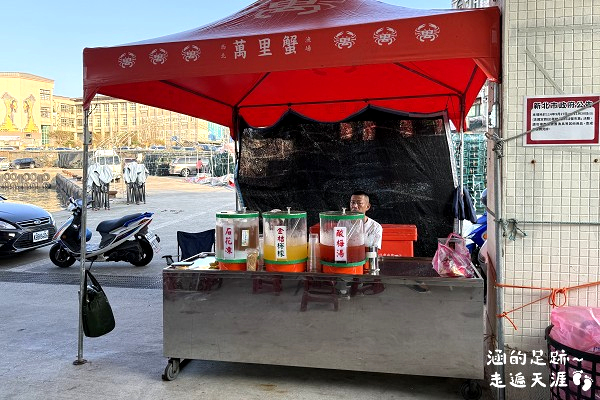 2025新北萬里蟹 – 野柳假日活蟹市集 ~ 剛下船的活跳跳新鮮萬里蟹就在這裡! 現蒸現吃,享受鮮甜蟹肉的美好滋味 - 第35張圖