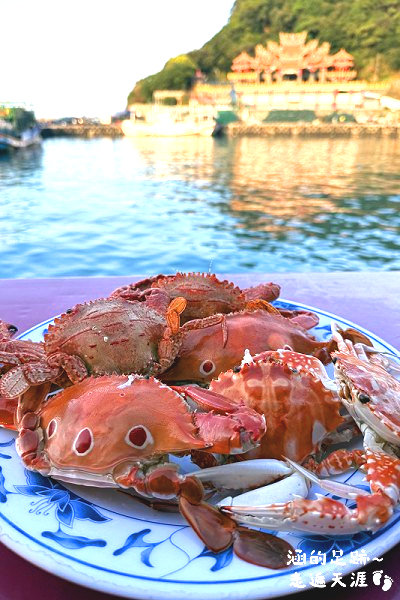 2025新北萬里蟹 – 野柳假日活蟹市集 ~ 剛下船的活跳跳新鮮萬里蟹就在這裡! 現蒸現吃,享受鮮甜蟹肉的美好滋味 - 第39張圖