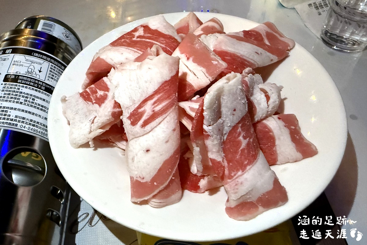 [基隆景觀餐廳] 後山海景咖啡 ~ 基隆虎仔山景觀餐廳，俯瞰基隆港美景，餐點飲料選擇多，價格不貴