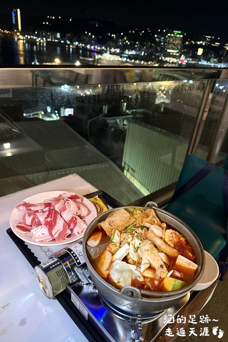 [基隆景觀餐廳] 後山海景咖啡 ~ 基隆虎仔山景觀餐廳，俯瞰基隆港美景，餐點飲料選擇多，價格不貴