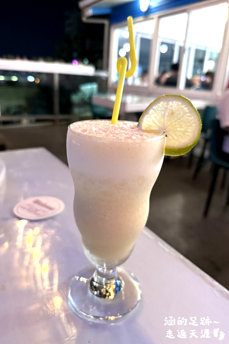 [基隆景觀餐廳] 後山海景咖啡 ~ 基隆虎仔山景觀餐廳，俯瞰基隆港美景，餐點飲料選擇多，價格不貴