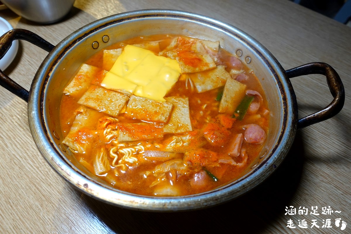 [韓式料理吃到飽] OKAY 韓式烤肉 ～ 銅盤烤肉、韓式豬五花烤肉、春川炒辣雞、韓式部隊鍋、多種韓式料理通通吃到飽，一人只要$499，CP值超高！