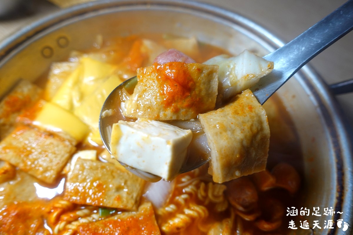 [韓式料理吃到飽] OKAY 韓式烤肉 ～ 銅盤烤肉、韓式豬五花烤肉、春川炒辣雞、韓式部隊鍋、多種韓式料理通通吃到飽，一人只要$499，CP值超高！