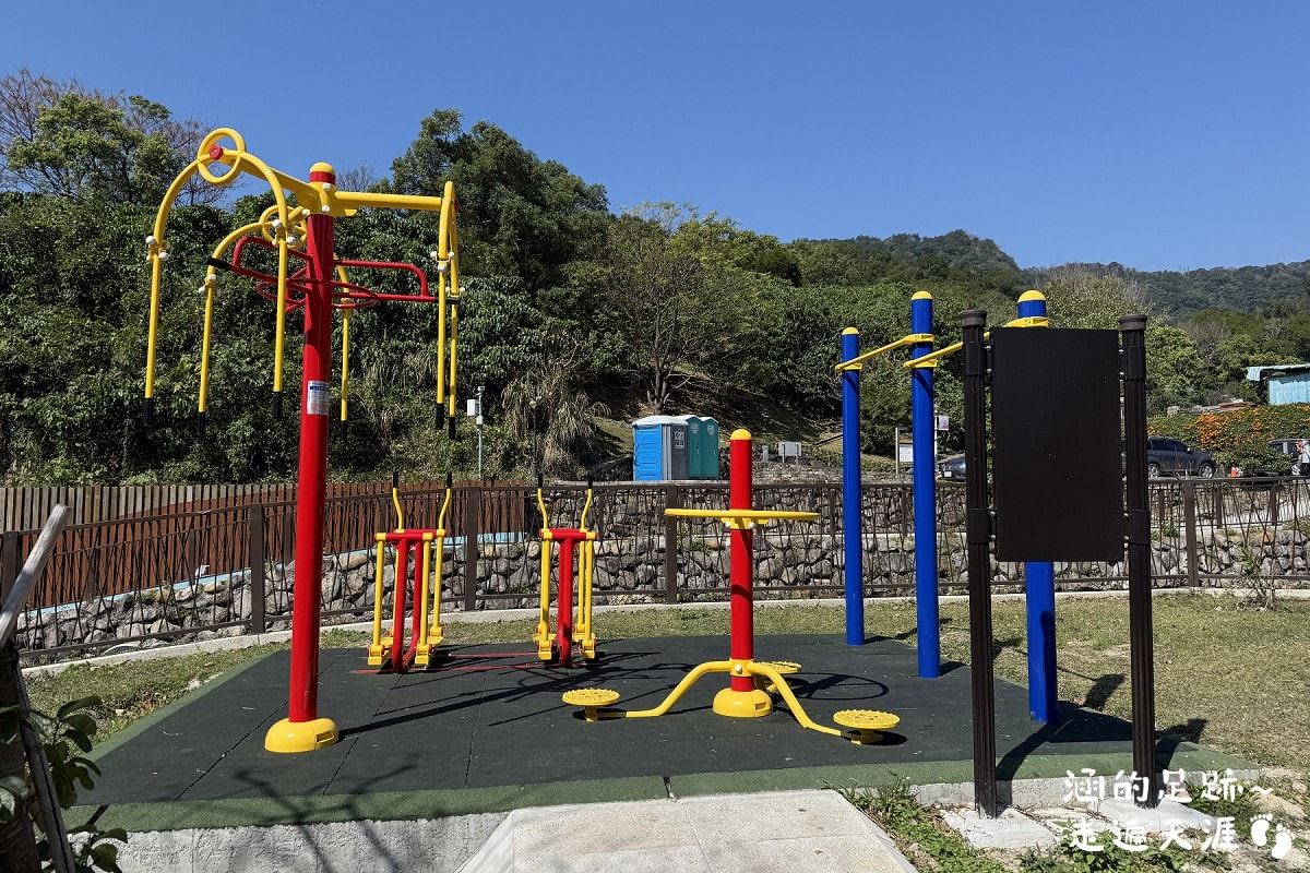 [台北北投景點] 2026北投社三層崎公園花海 ~ 2/11 – 3/15 「花願同行」台版富良野浪漫花海，「彩色浪花海」繽紛綻放中