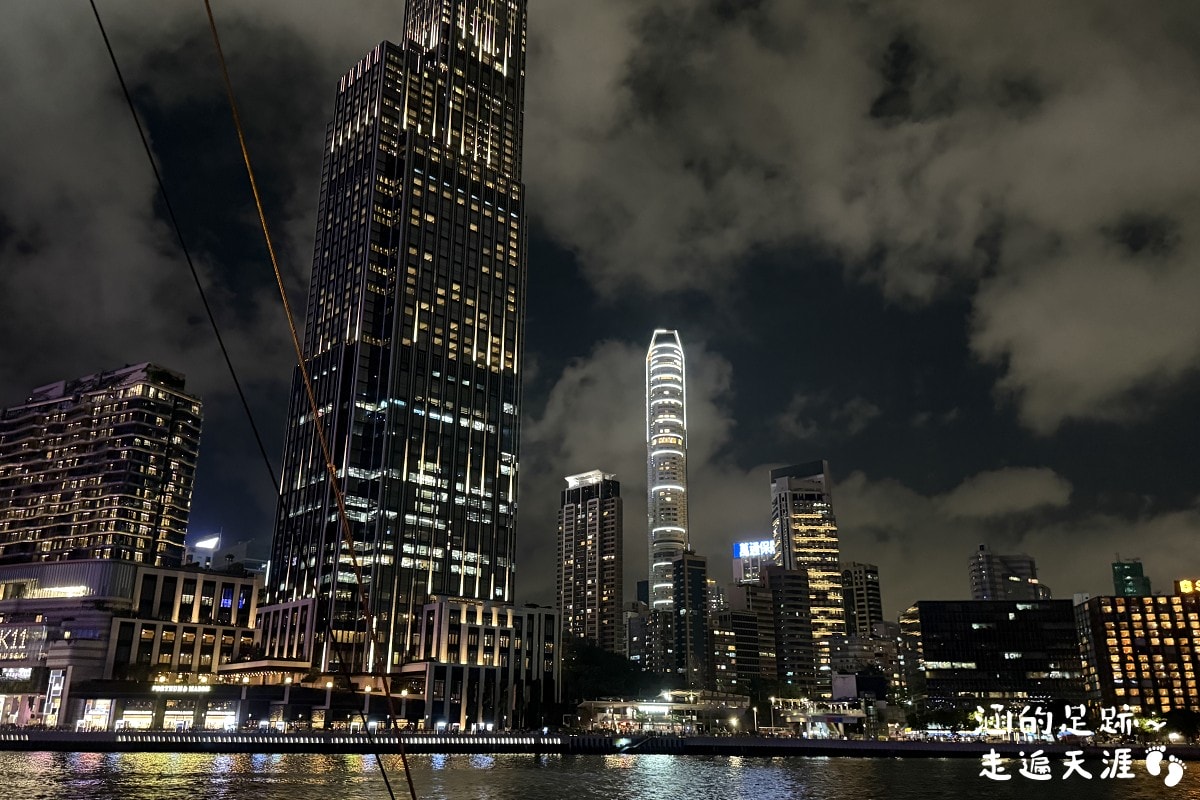 [香港] 張保仔號 ~ 搭張保仔號夜遊維多利亞港，超吸睛復古帆船，維多利亞港遊船首選