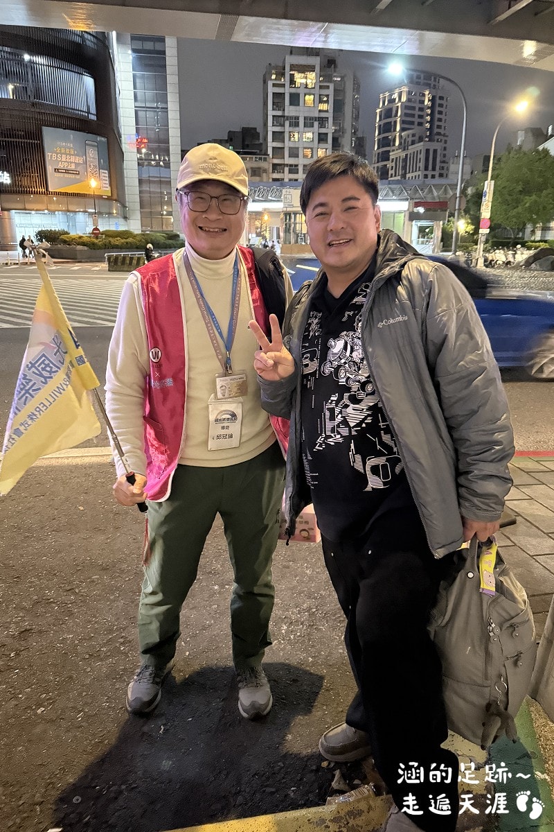 [阿里山]日出・奮起湖 阿里山夜未眠 ~ 參加國光威樂假期，24小時輕鬆遊阿里山，搭祝山小火車看日出、雲海，漫步阿里山森林遊樂區