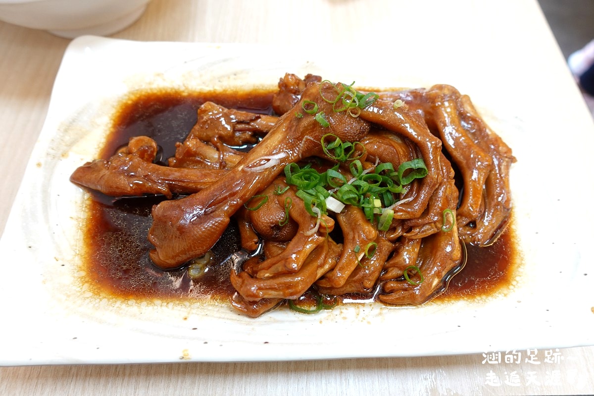 [永和美食] 偶鵝嚐嚐鵝肉專賣店-永和店 ~ 平價新鮮好吃的鵝肉店，鵝肉飯只要$65元，鵝肉切盤$200元，CP值超高!