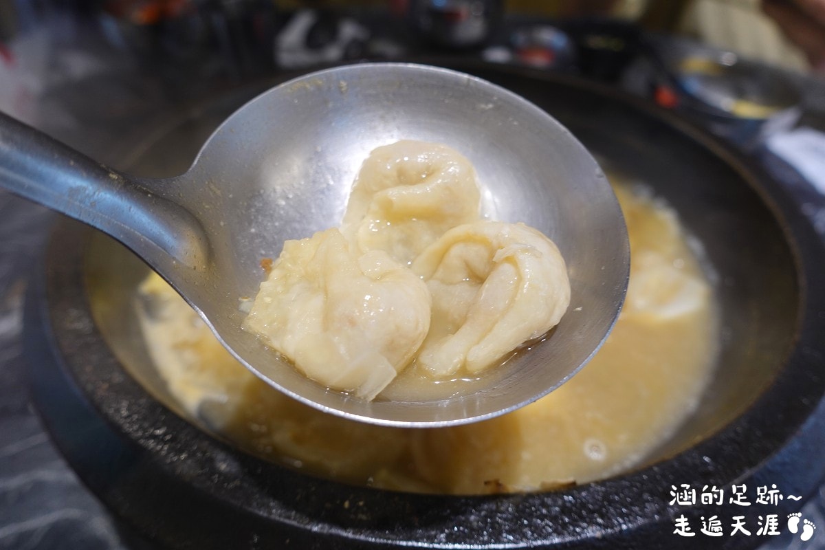 [金山美食] 金山大碗石頭火鍋 ~ 爆炒螃蟹海鮮石頭火鍋，新鮮活蟹，湯頭鮮美，白飯吃到飽