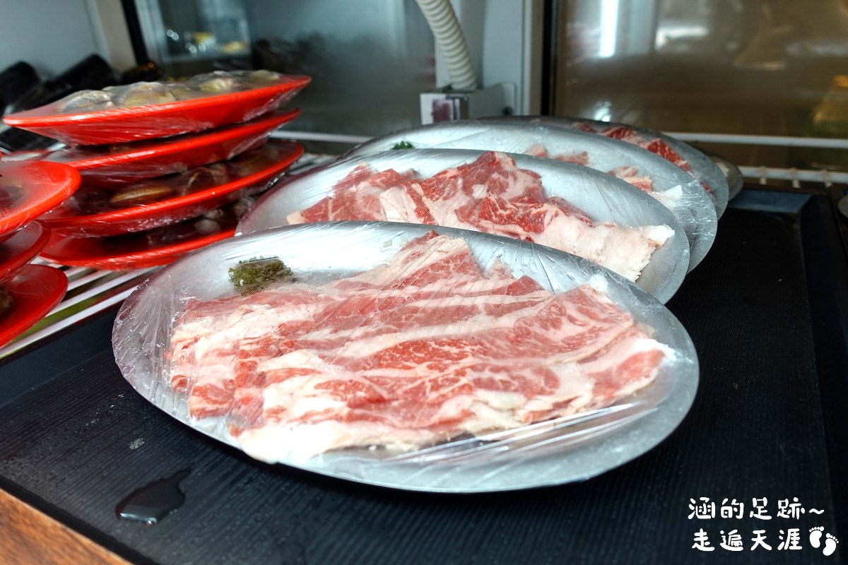 [金山美食] 金山大碗石頭火鍋 ~ 爆炒螃蟹海鮮石頭火鍋，新鮮活蟹，湯頭鮮美，白飯吃到飽