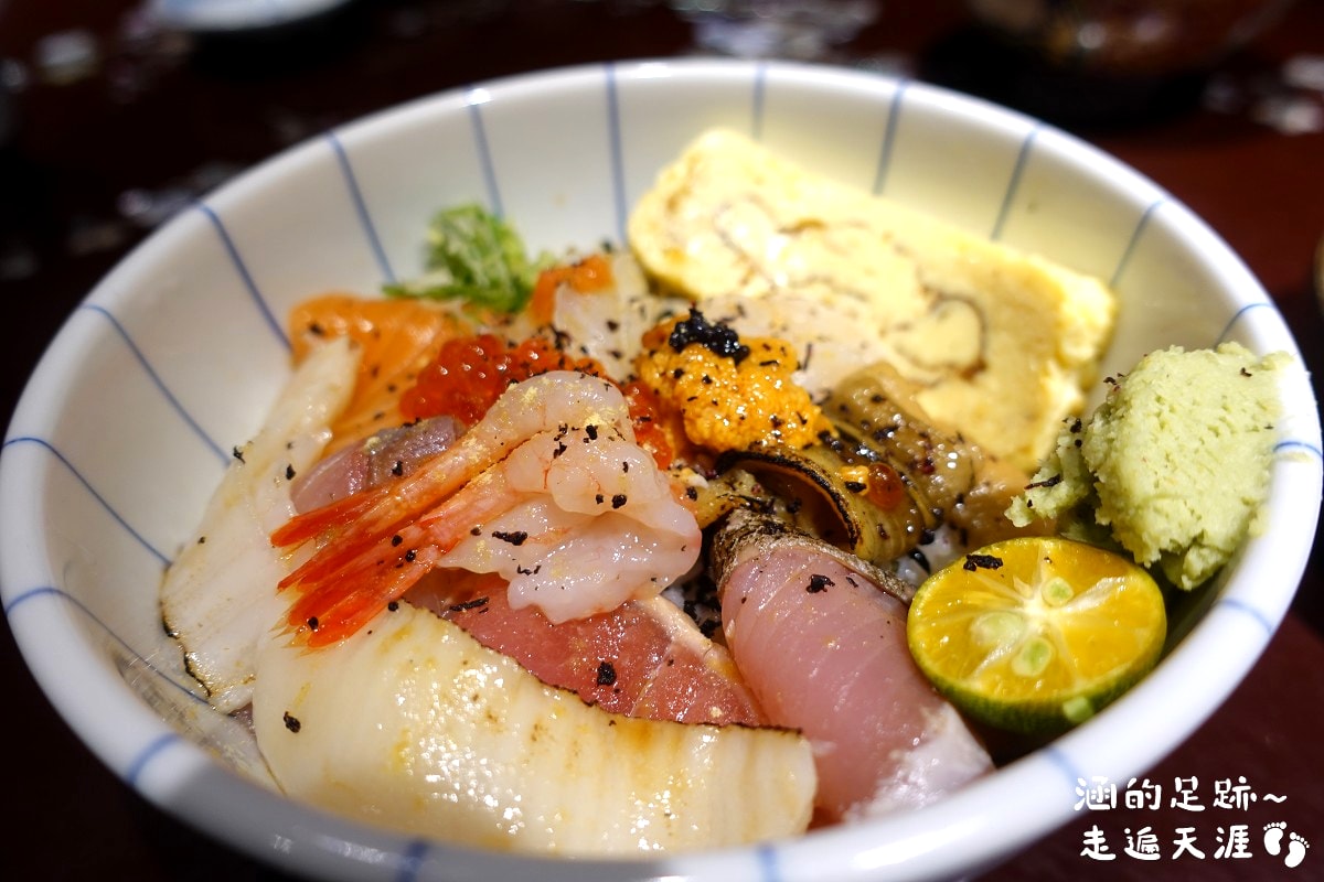 [西門町美食] 瞞著爹 西門壽司丼 ~ 隱藏在巷弄裡的日式料理老店，新鮮美味的海鮮丼飯、握壽司