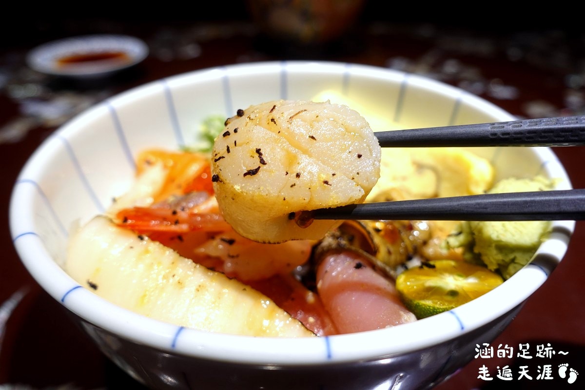 [西門町美食] 瞞著爹 西門壽司丼 ~ 隱藏在巷弄裡的日式料理老店，新鮮美味的海鮮丼飯、握壽司
