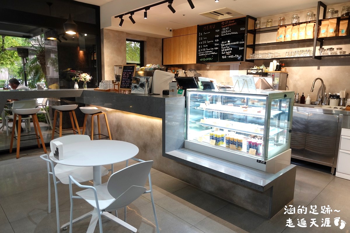[桃園住宿推薦] 青埔商旅 ~ 環境乾淨舒適，早餐豐富好吃，CP值超高，鄰近高鐵桃園站、桃機捷運、華泰名品城、Xpark、機場