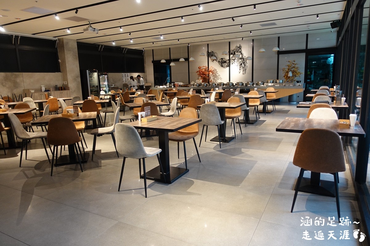 [桃園住宿推薦] 青埔商旅 ~ 環境乾淨舒適，早餐豐富好吃，CP值超高，鄰近高鐵桃園站、桃機捷運、華泰名品城、Xpark、機場