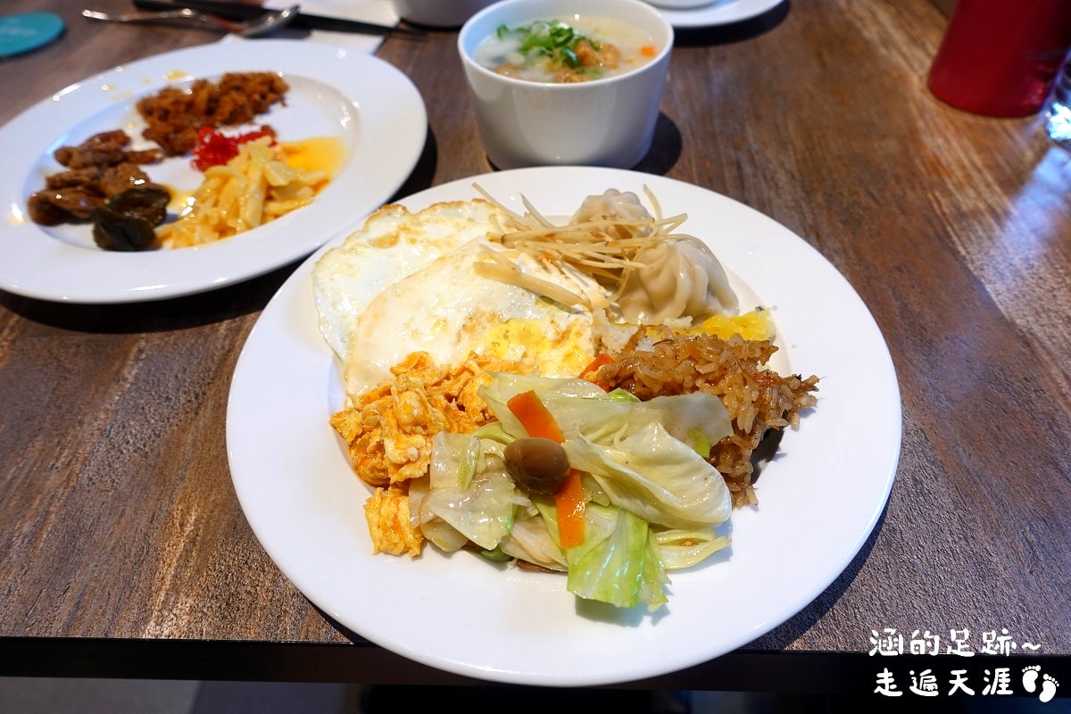 [桃園住宿推薦] 青埔商旅 ~ 環境乾淨舒適，早餐豐富好吃，CP值超高，鄰近高鐵桃園站、桃機捷運、華泰名品城、Xpark、機場
