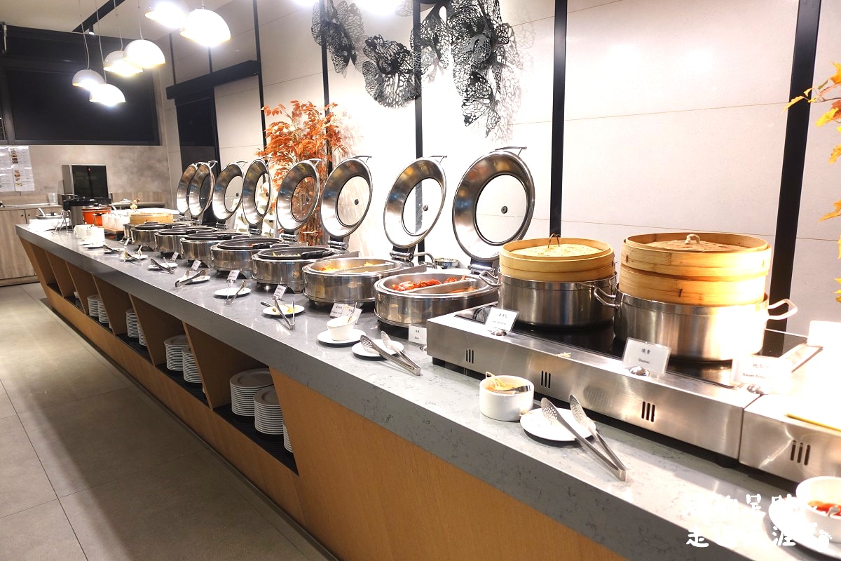 [桃園住宿推薦] 青埔商旅 ~ 環境乾淨舒適，早餐豐富好吃，CP值超高，鄰近高鐵桃園站、桃機捷運、華泰名品城、Xpark、機場