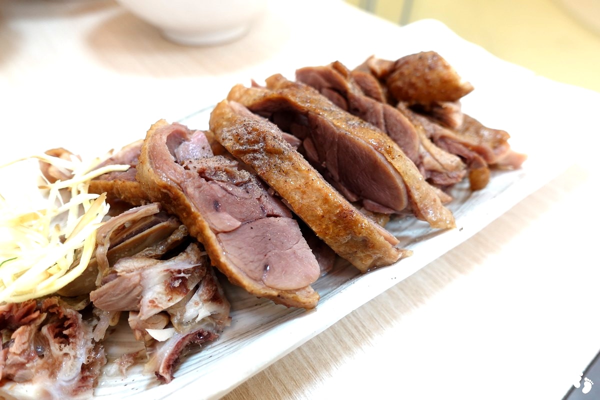 [永和美食] 偶鵝嚐嚐鵝肉專賣店-永和店 ~ 平價新鮮好吃的鵝肉店，鵝肉飯只要$65元，鵝肉切盤$200元，CP值超高!