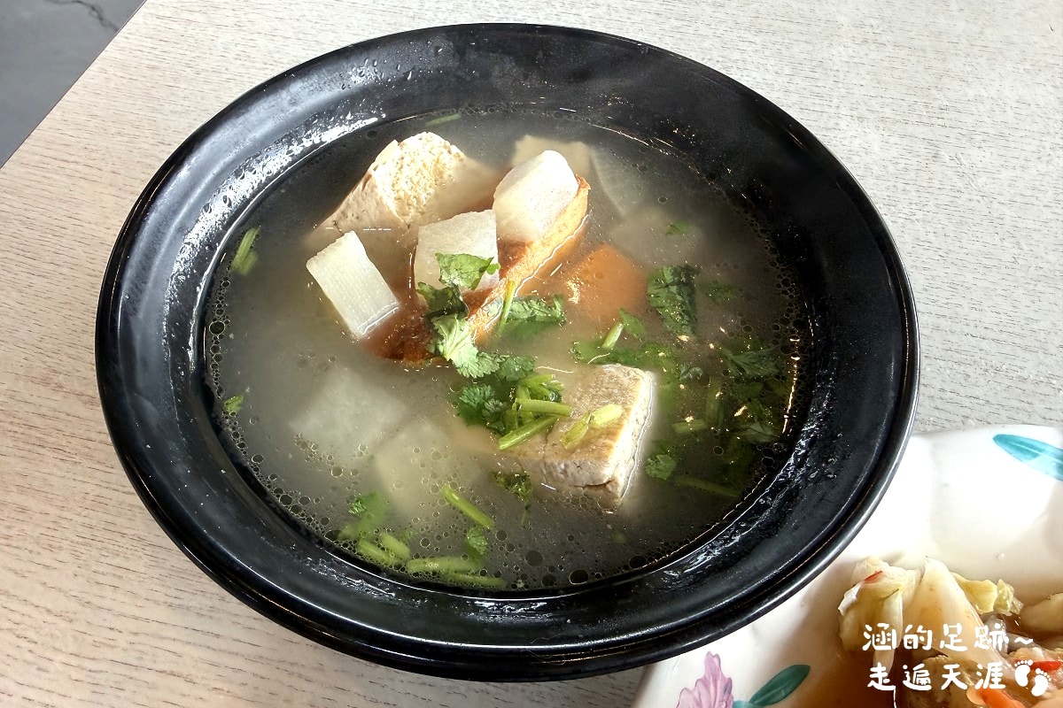 [花蓮旅遊懶人包] 花蓮三天兩夜之旅 ~ 新景點、美食、住宿推薦、必買伴手禮，花蓮好好玩!