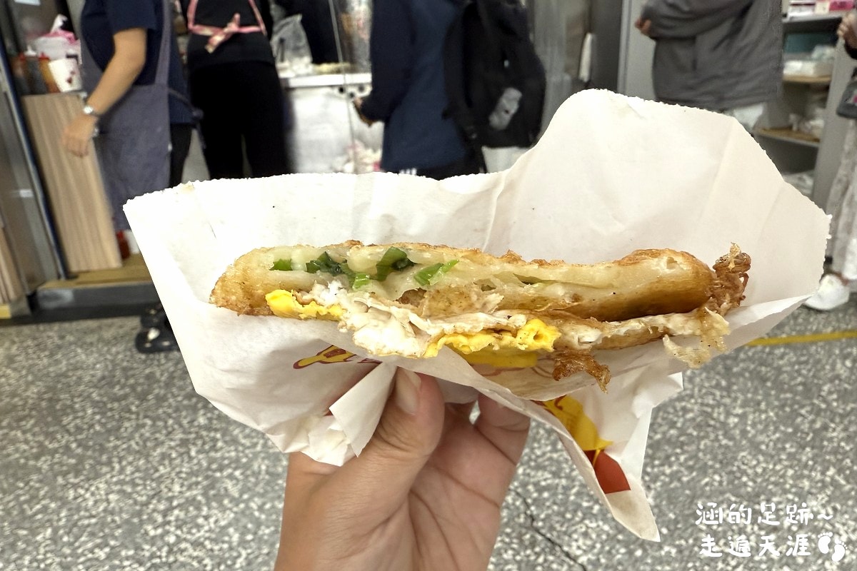[大安區美食] 溫州街蘿蔔絲餅達人 ～ 滿滿餡料便宜好吃的蘿蔔絲餅、蛋餅，50年人氣老店