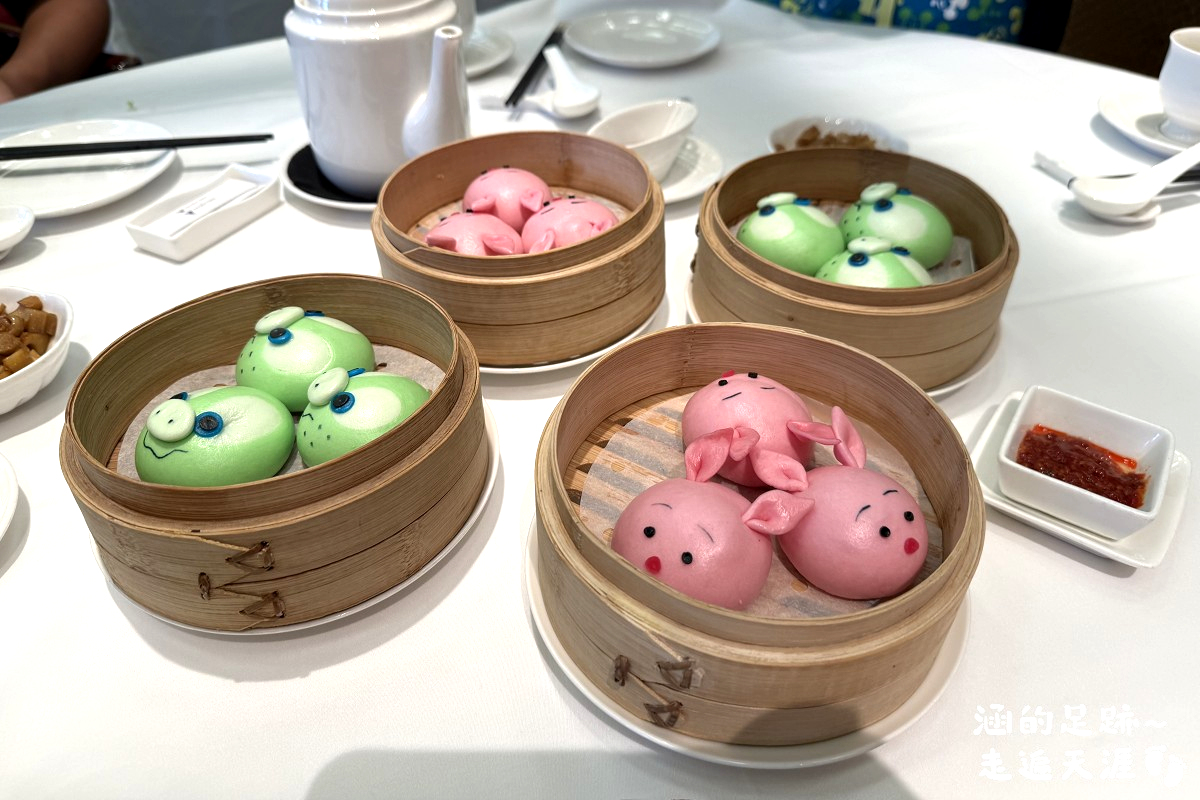 [香港迪士尼] 香港迪士尼樂園酒店 晶荷軒 ~ 迪士尼朋友點心午餐，造型可愛又好吃的套餐