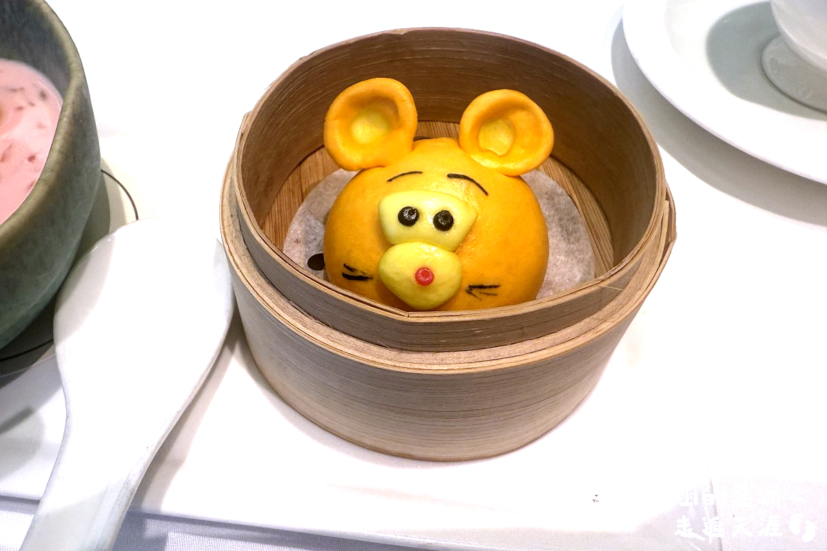 [香港迪士尼] 香港迪士尼樂園酒店 晶荷軒 ~ 迪士尼朋友點心午餐，造型可愛又好吃的套餐