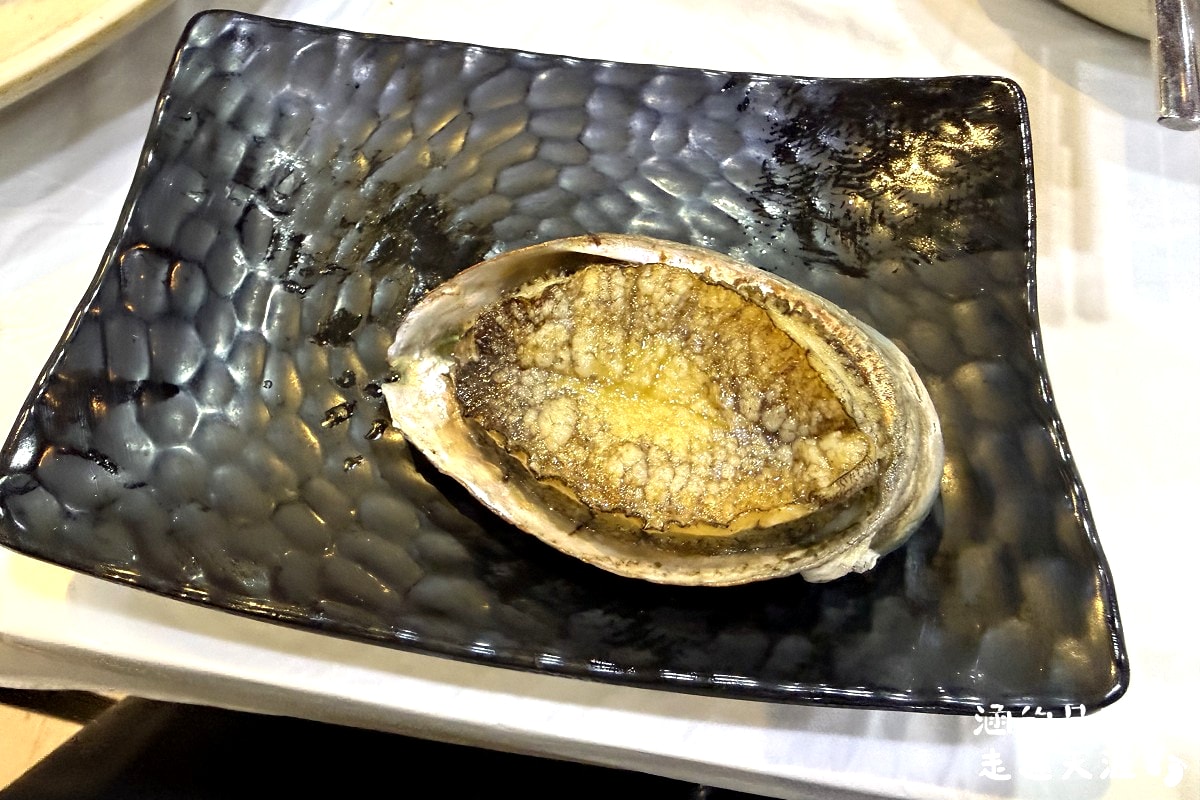 [韓國首爾] 鷺梁津水產市場 ~ 大吃活帝王蟹、松葉蟹、活章魚，一樓買海鮮，二樓代客料理，超鮮甜帝王蟹，首爾吃活海鮮的好地方