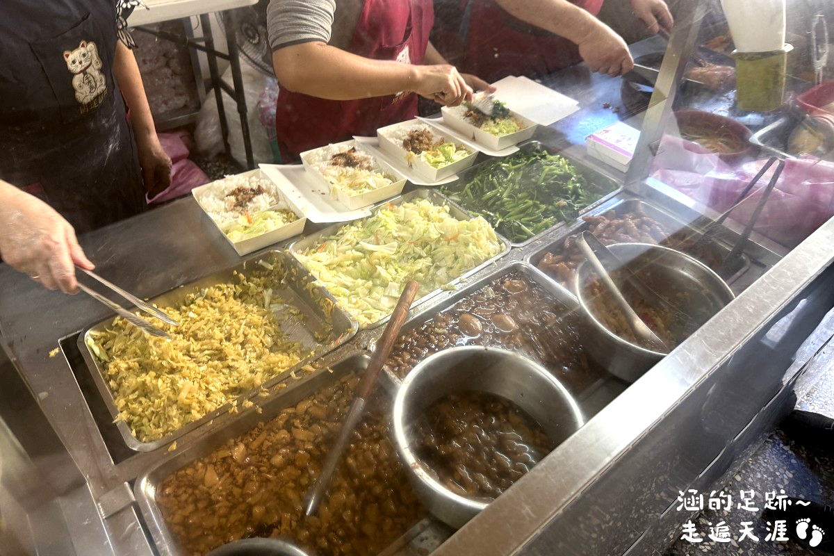 [北投美食] 今味雞腿飯 ~ 必點雞腿酸菜飯，現炸雞腿酥脆多汁，北投在地人喜歡吃的便當店
