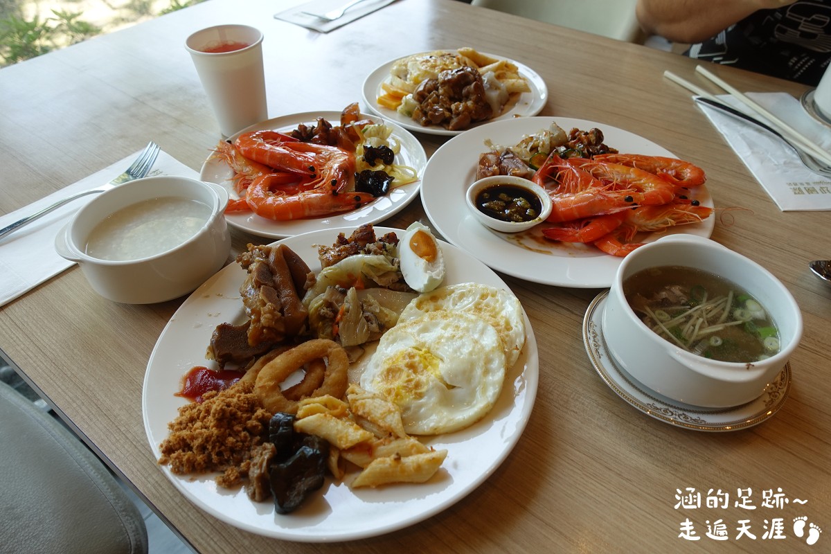 [宜蘭羅東飯店推薦] 村却國際溫泉酒店 ~ 宜蘭最高飯店，視野極佳，房間景觀雙湯，高空酒吧、游泳池、兒童遊戲區設施豐富，早午餐供應至12:30