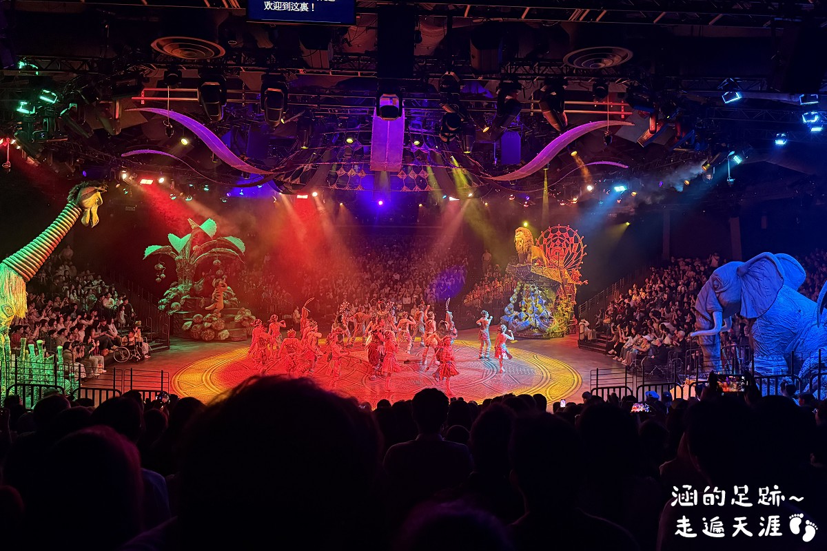[香港] 香港迪士尼樂園 ~ 園區必玩設施、遊行、精彩迪士尼星夢光影之旅、餐廳、住宿，香港迪士尼攻略