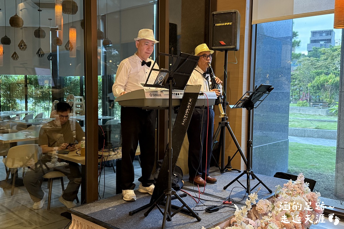 [宜蘭羅東飯店推薦] 村却國際溫泉酒店 ~ 宜蘭最高飯店，視野極佳，房間景觀雙湯，高空酒吧、游泳池、兒童遊戲區設施豐富，早午餐供應至12:30