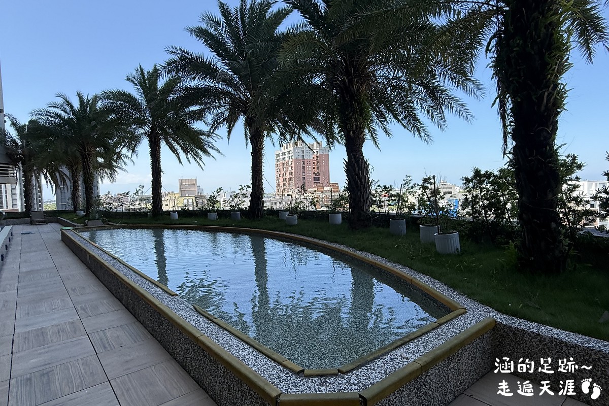 [宜蘭羅東飯店推薦] 村却國際溫泉酒店 ~ 宜蘭最高飯店，視野極佳，房間景觀雙湯，高空酒吧、游泳池、兒童遊戲區設施豐富，早午餐供應至12:30
