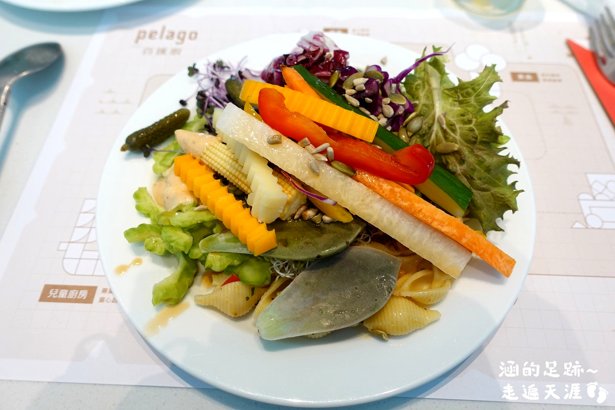 [宜蘭飯店推薦] 凱渡廣場酒店 ~ 陸上郵輪，活動設施多，海水游泳池、漂漂河、海景溫泉、超大遊戲區，房內欣賞絕美龜山島日出，宜蘭親子渡假飯店推薦