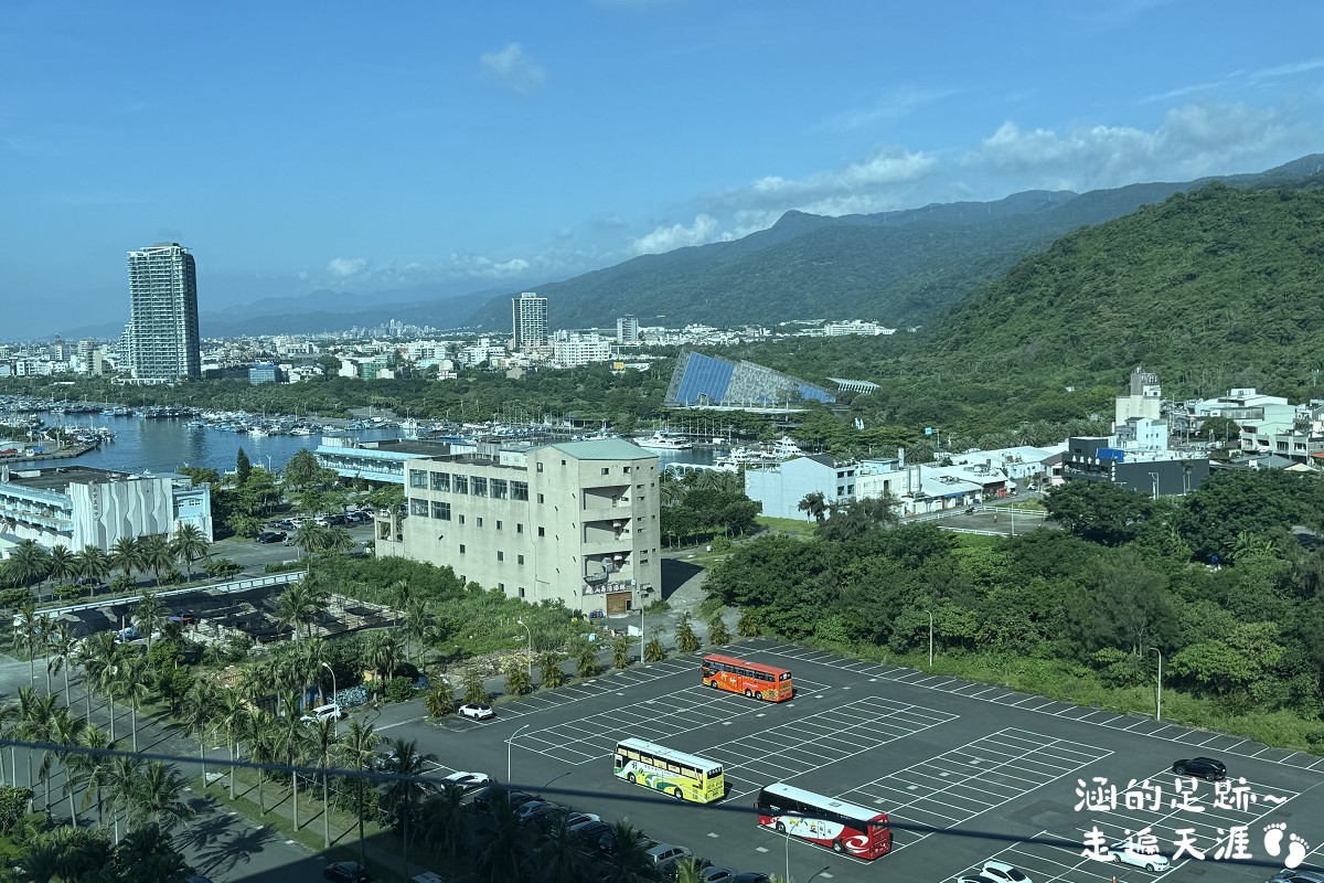 [宜蘭飯店推薦] 凱渡廣場酒店 ~ 陸上郵輪，活動設施多，海水游泳池、漂漂河、海景溫泉、超大遊戲區，房內欣賞絕美龜山島日出，宜蘭親子渡假飯店推薦