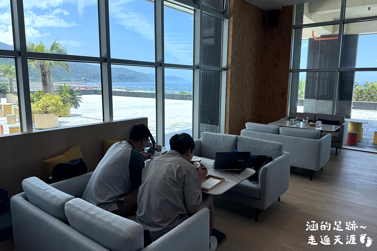[宜蘭飯店推薦] 凱渡廣場酒店 ~ 陸上郵輪，活動設施多，海水游泳池、漂漂河、海景溫泉、超大遊戲區，房內欣賞絕美龜山島日出，宜蘭親子渡假飯店推薦